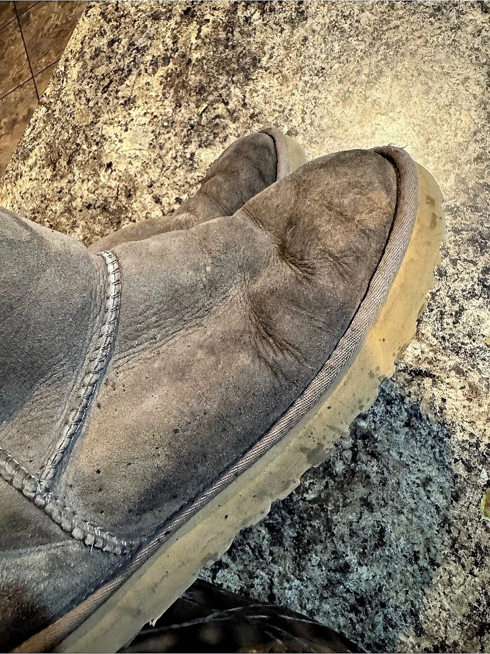 UGG Classic Ultra Mini Brown Winter Boots US 10 - Picture 5 of 6